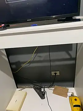 rafaelhenry online show from March 11, 4:19 am