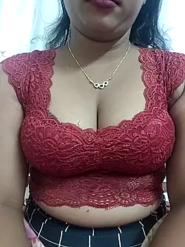 ANGE-MOU online show from December 22, 2:11 am