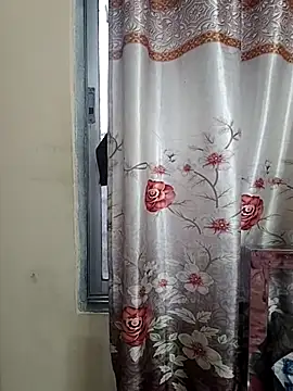 ANGE-MOU online show from December 20, 1:19 am