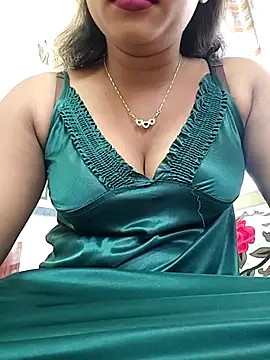 ANGE-MOU online show from February 8, 4:21 am