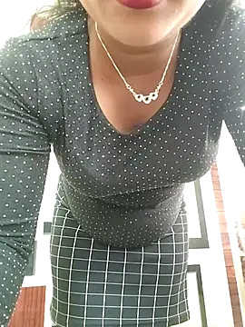 ANGE-MOU online show from January 12, 3:24 am