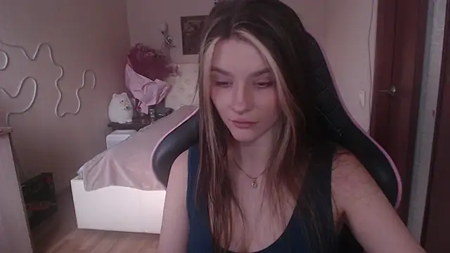 jeann elsaa online show from February 25, 6:23 pm