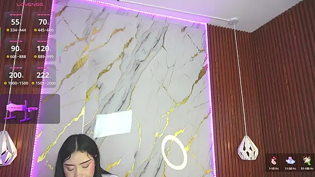 Snapshot of haylie_ chatting on March 1, 6:46 am haylie online show from March 1, 6:46 am