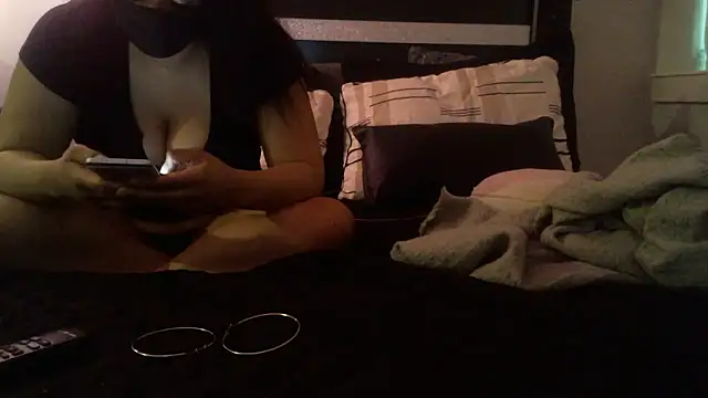 lofibunni online show from January 10, 8:15 pm