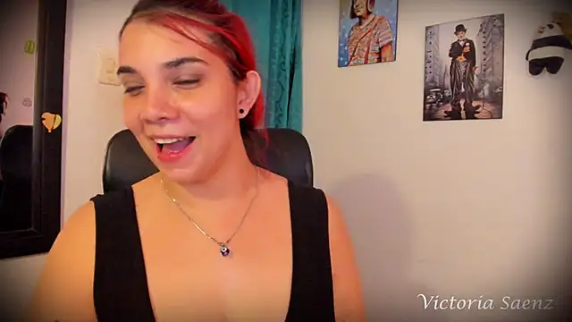 Snapshot of victoriaasaenz_ chatting on February 19, 4:12 am victoriaasaenz online show from February 19, 4:12 am