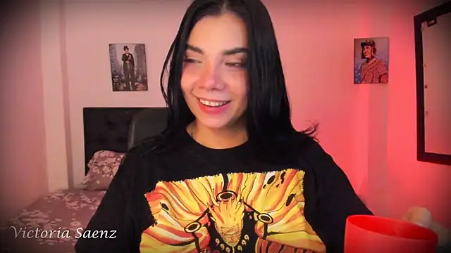 victoriaasaenz  online show from November 7, 12:37 am
