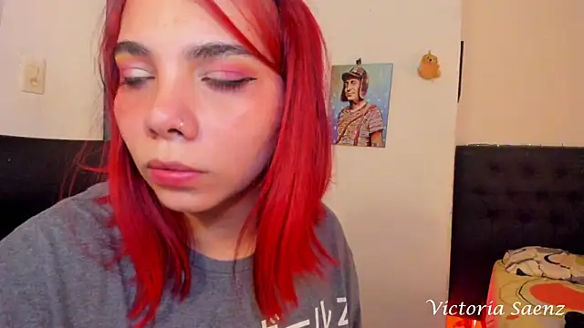 Snapshot of victoriaasaenz_ chatting on December 19, 12:56 am victoriaasaenz online show from December 19, 12:56 am