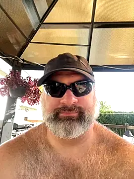 Snapshot of fat_cock_4_you chatting on October 3, 3:46 pm fat cock 4 you online show from October 3, 3:46 pm