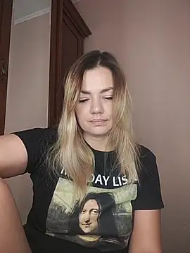 KrissSexi online show from November 3, 8:29 am