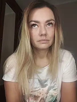 KrissSexi online show from November 14, 7:34 am