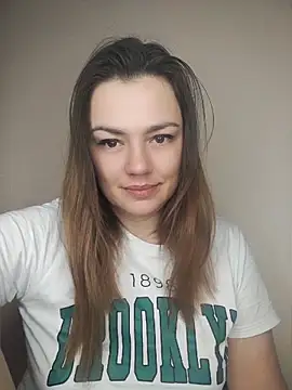 KrissSexi online show from May 14, 4:20 am