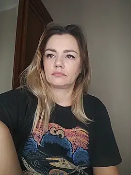 KrissSexi online show from December 3, 6:36 am