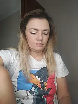 KrissSexi online show from November 25, 4:46 am