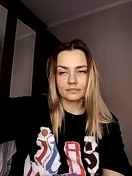 KrissSexi online show from October 21, 12:37 pm