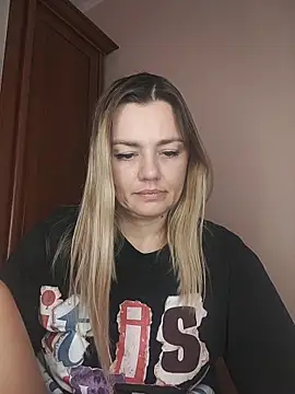 KrissSexi online show from November 27, 9:54 am