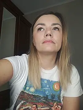 KrissSexi online show from October 28, 4:46 am