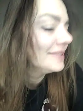 Snapshot of KrissSexi chatting on February 13, 5:13 pm KrissSexi online show from February 13, 5:13 pm