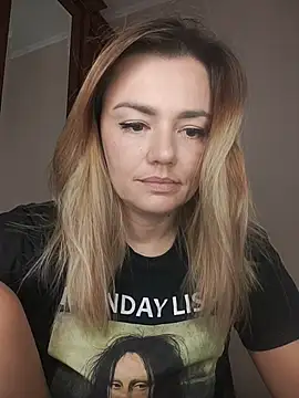 KrissSexi online show from November 4, 9:13 am