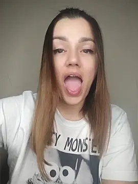 KrissSexi online show from March 19, 7:25 pm