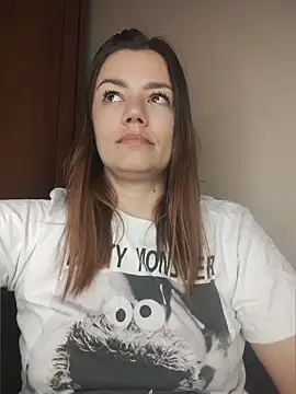 KrissSexi online show from April 7, 4:58 am