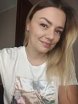 KrissSexi online show from October 29, 5:50 am