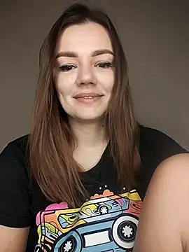 Snapshot of KrissSexi chatting on February 17, 4:32 am KrissSexi online show from February 17, 4:32 am