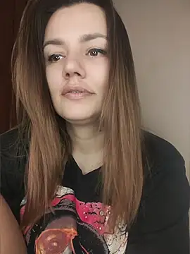KrissSexi online show from May 4, 5:44 am