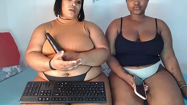 SexyAmeena2002 online show from January 8, 9:32 pm