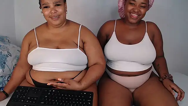 SexyAmeena2002 online show from March 2, 8:27 pm