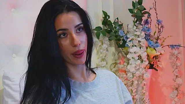 AmeliaJune online show from April 9, 12:23 am