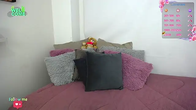 Snapshot of Bianca____ chatting on September 12, 12:55 am Bianca online show from September 12, 12:55 am