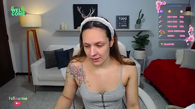 Snapshot of Bianca____ chatting on October 12, 11:17 pm Bianca online show from October 12, 11:17 pm