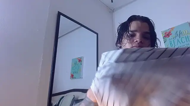 Snapshot of AlbertBernal69 chatting on October 3, 3:41 am AlbertBernal69 online show from October 3, 3:41 am