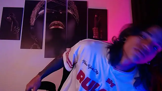 Snapshot of AlbertBernal69 chatting on November 14, 3:54 am AlbertBernal69 online show from November 14, 3:54 am