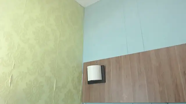 Snapshot of AlbertBernal69 chatting on March 20, 9:26 am AlbertBernal69 online show from March 20, 9:26 am