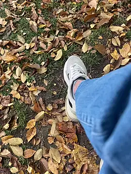 mihaixxx1 online show from November 9, 10:30 am