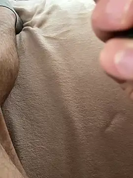 mihaixxx1 online show from April 7, 9:44 am