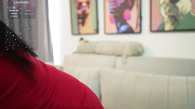 emily smittt online show from April 8, 9:27 pm