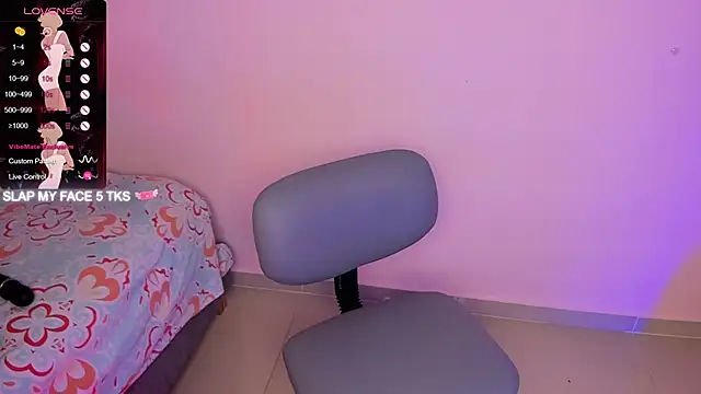 Snapshot of KimyTekashi_ chatting on February 21, 2:41 pm KimyTekashi online show from February 21, 2:41 pm