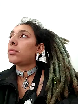 Snapshot of ORIANNA_BODMOD chatting on February 6, 1:21 pm ORIANNA BODMOD online show from February 6, 1:21 pm