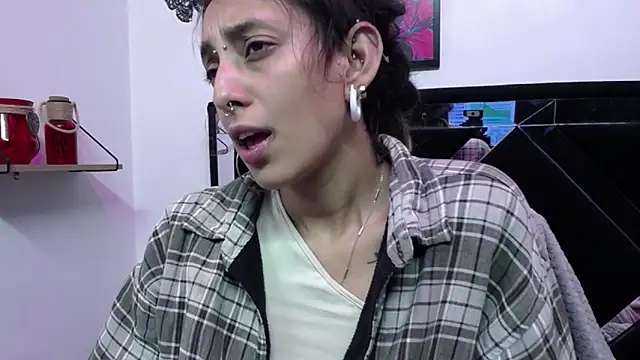 Snapshot of ORIANNA_BODMOD chatting on January 31, 4:36 am ORIANNA BODMOD online show from January 31, 4:36 am