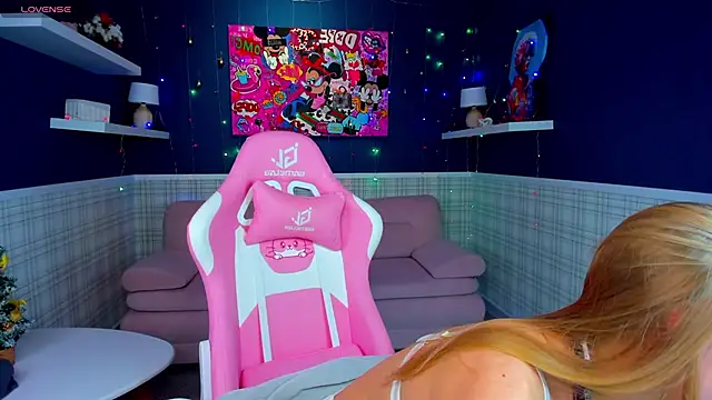 Snapshot of Barbie_Lis chatting on January 5, 11:22 pm Barbie Lis online show from January 5, 11:22 pm