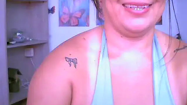 Snapshot of ChiaraFioree chatting on May 10, 7:38 pm ChiaraFioree online show from May 10, 7:38 pm