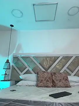 ZiaCalifa online show from February 23, 12:17 pm