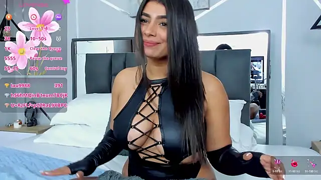 Snapshot of ZiaCalifa chatting on March 4, 4:20 pm ZiaCalifa online show from March 4, 4:20 pm