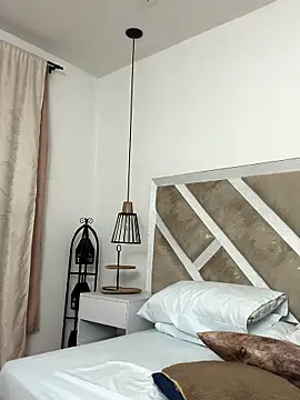 ZiaCalifa online show from January 10, 10:54 am