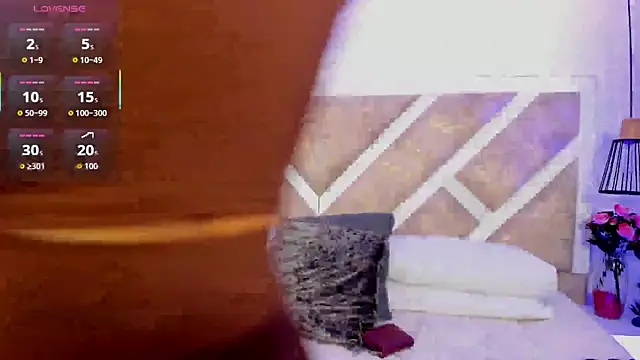 ZiaCalifa online show from March 13, 11:48 am