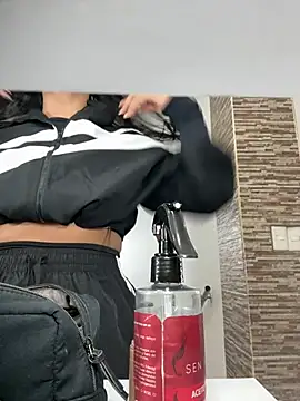 ZiaCalifa online show from April 8, 11:22 am