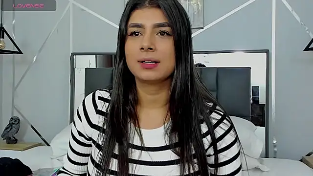 Snapshot of ZiaCalifa chatting on March 22, 12:14 pm ZiaCalifa online show from March 22, 12:14 pm