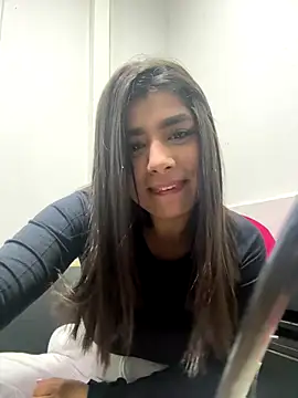 ZiaCalifa online show from January 6, 11:47 am